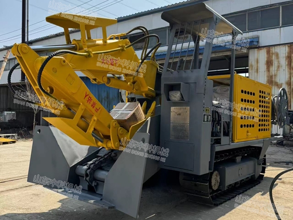 大型柴電雙動(dòng)力履帶斜坡用扒渣機(jī)